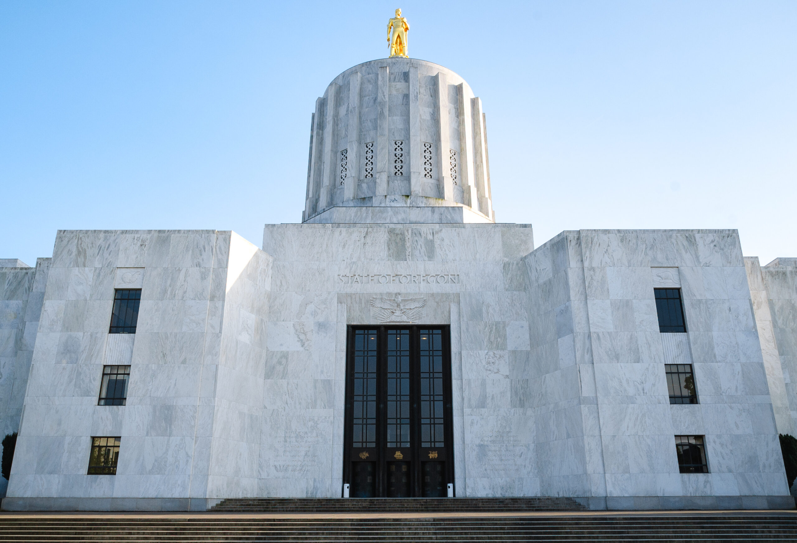 Representative Ed Diehl on Captive Audience - No Tax Oregon